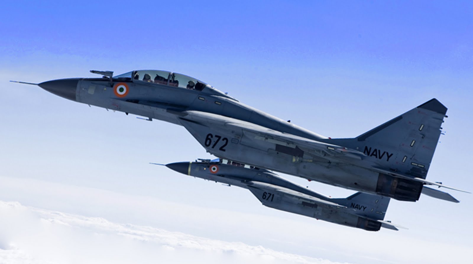 MiG-29 fighter jet of Indian navy crashes