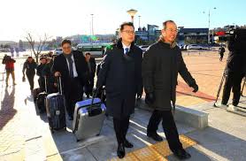 Seoul envoys visit North Korea ahead of Olympics